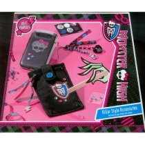 Produkt oferowany przez sklep:  Zabójcze Akcesoria Do Telefonu Monster High 5+ Totum