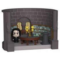 Produkt oferowany przez sklep:  Funko Mini Moments: Harry Potter Anniversary - Potions Class - Professor Snape (Chase Possible)
