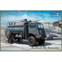 Produkt oferowany przez sklep:  Model do sklejania Bedford QL Refueller Ibg
